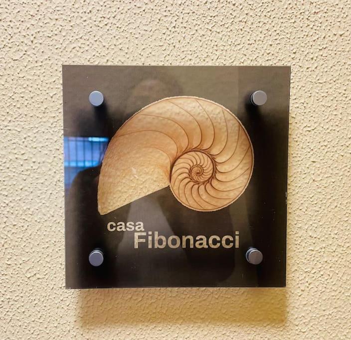 ピサCasa Fibonacciアパートメント エクステリア 写真